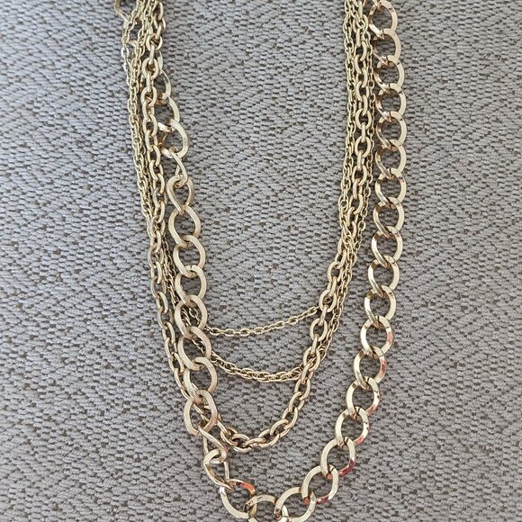 Vintage 80's Gold Draped Layered Chains-Mixed Styles-Gold-Tone-Fashion Jewelry - Picture 1 of 5